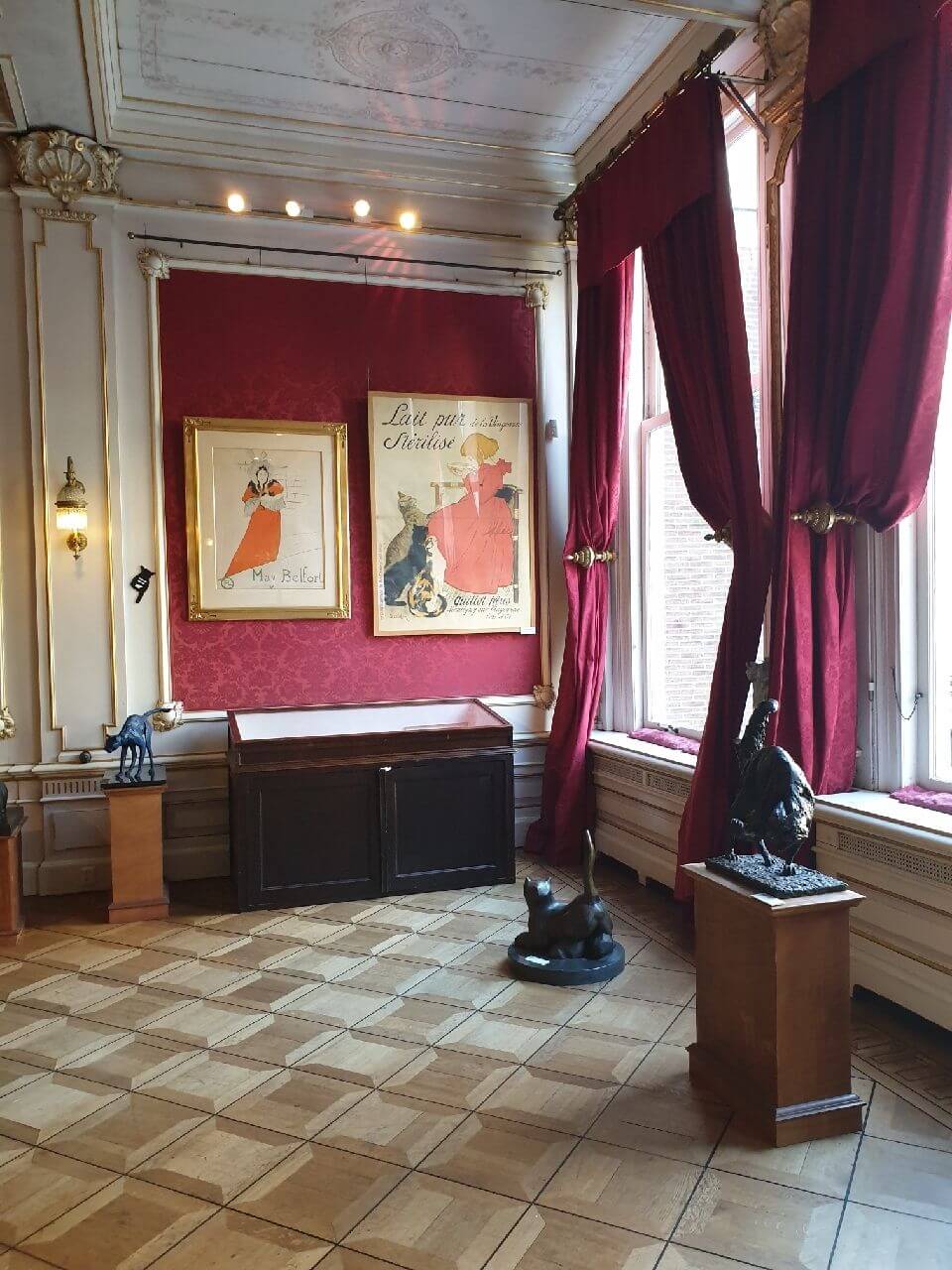 A vintage room in Het Kattenkabinet Amsterdam