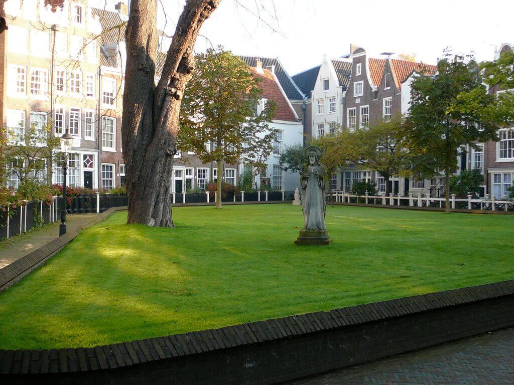 Begijnhof Amsterdam