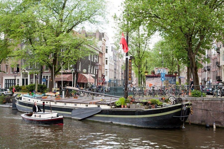 Houseboat Museum Amsterdam
