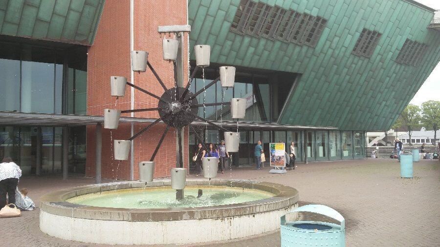 Nemo-Centro-scientifico-Amsterdam-ingresso