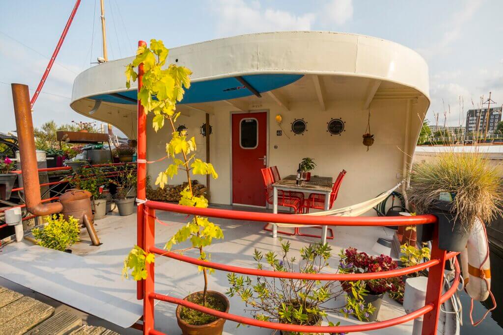 Sachsen Anholt Houseboat accomodation
