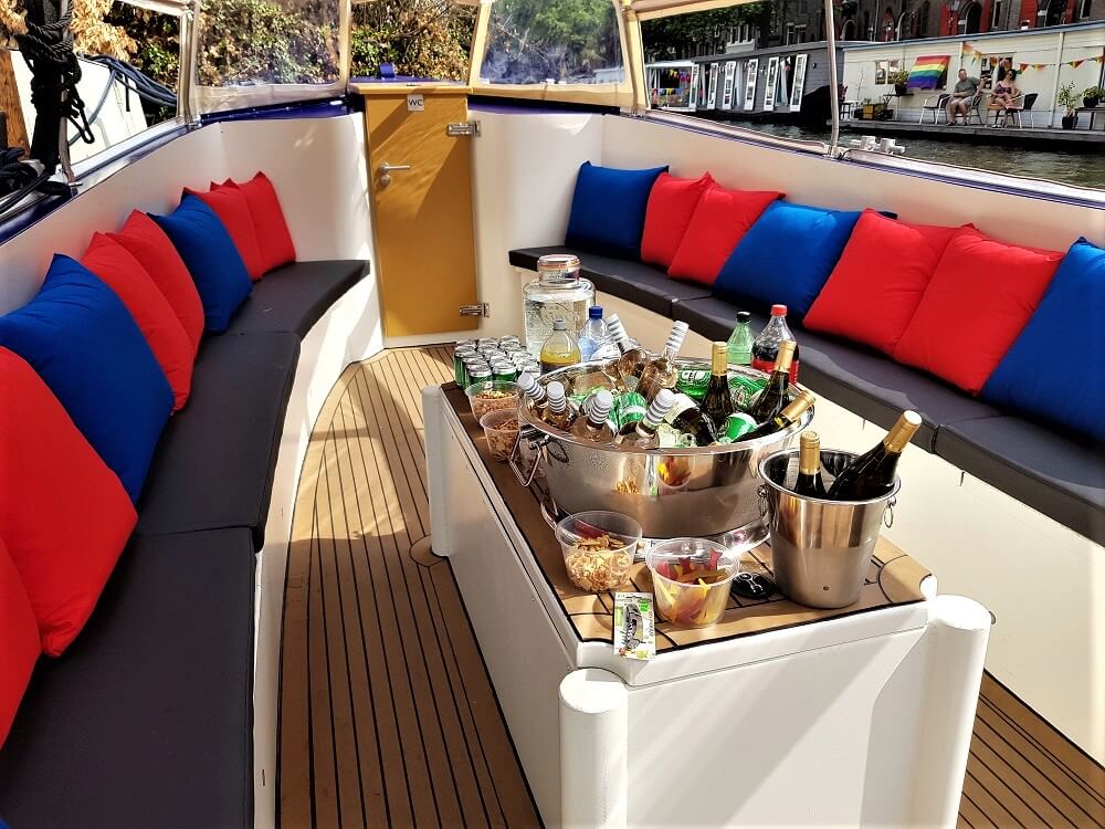 Weareamsterdam - Starboard boats - small open boat