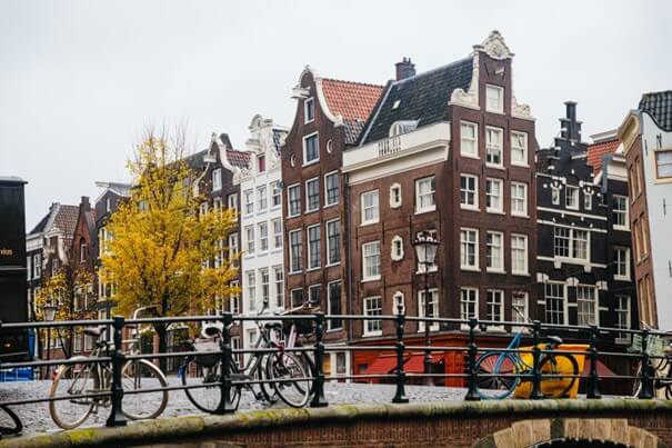 levensonderhoud in Amsterdam