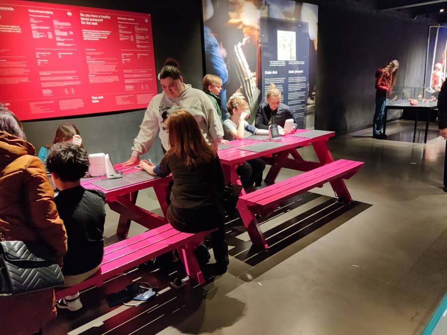 Body Worlds - misurazione della pressione sanguigna