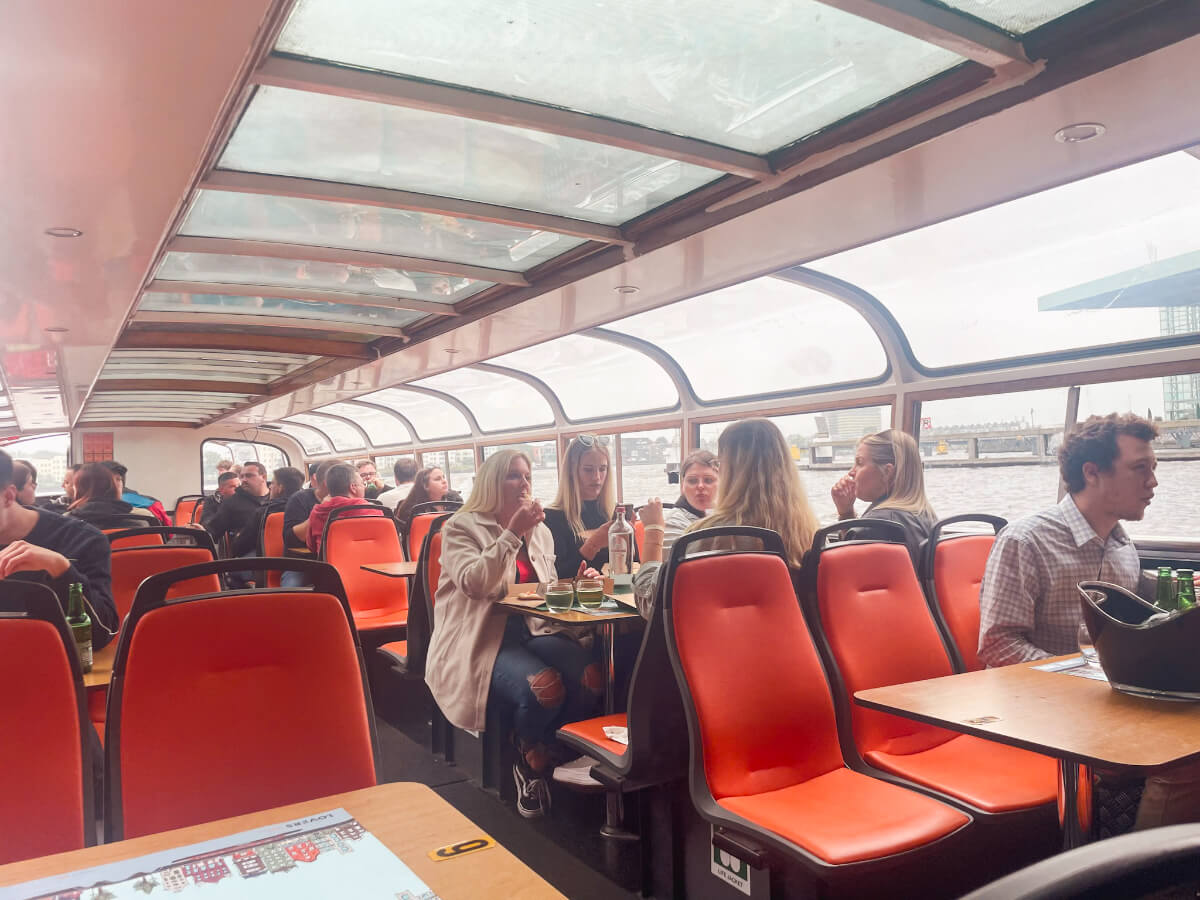 Lovers New York Pizza canal cruise