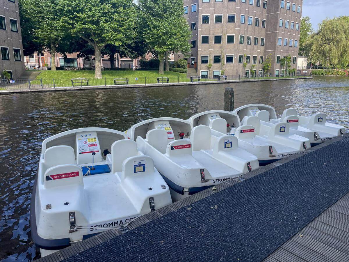 Stromma.com pedal boats