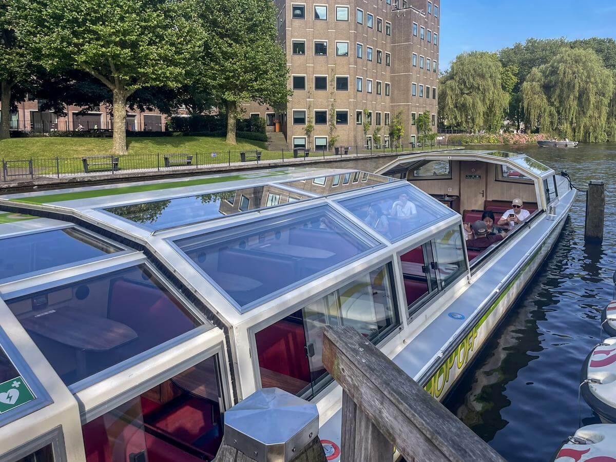 Stromma open boat tour Amsterdam