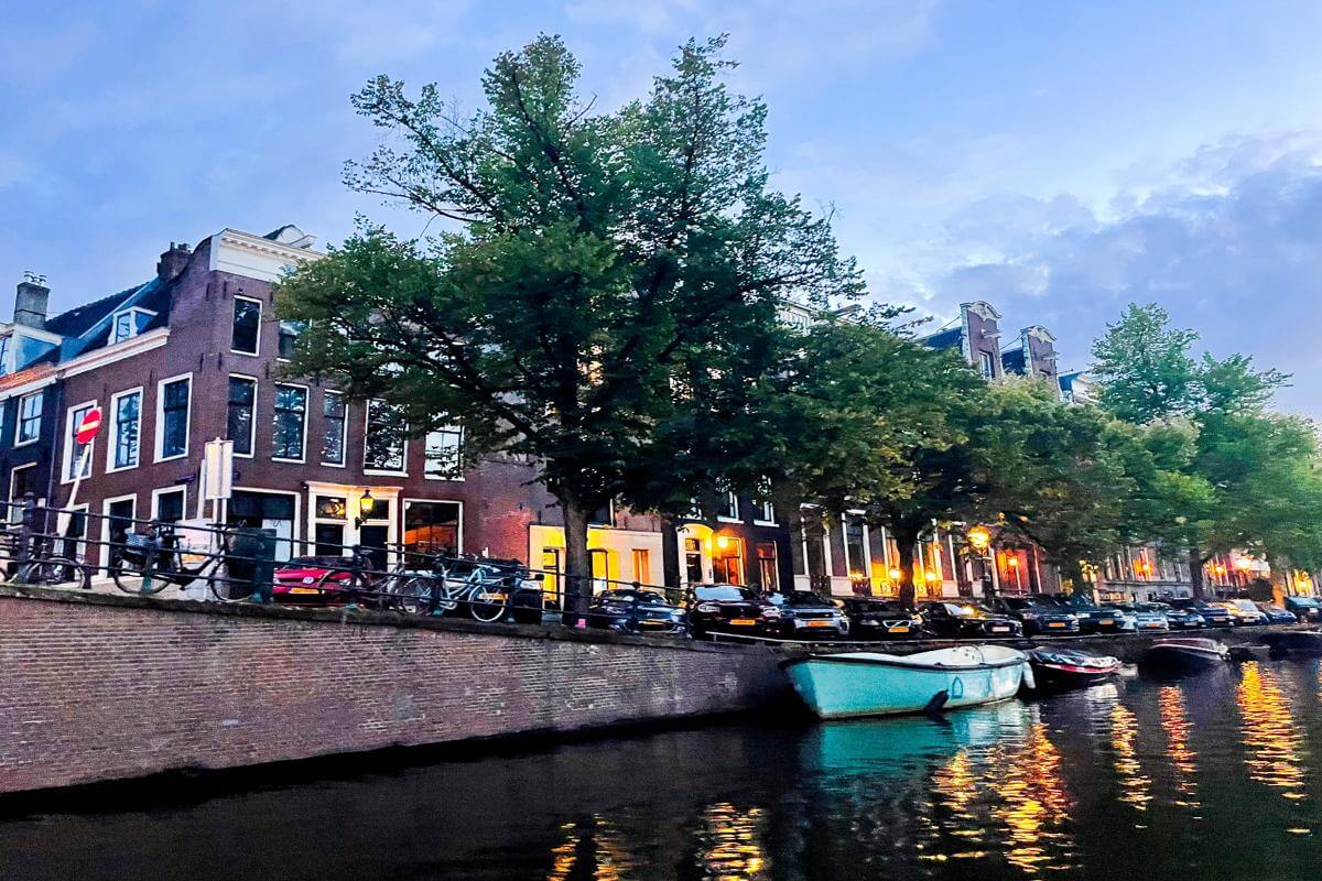 Amsterdam canal views on the Lovers Dinner Cruise