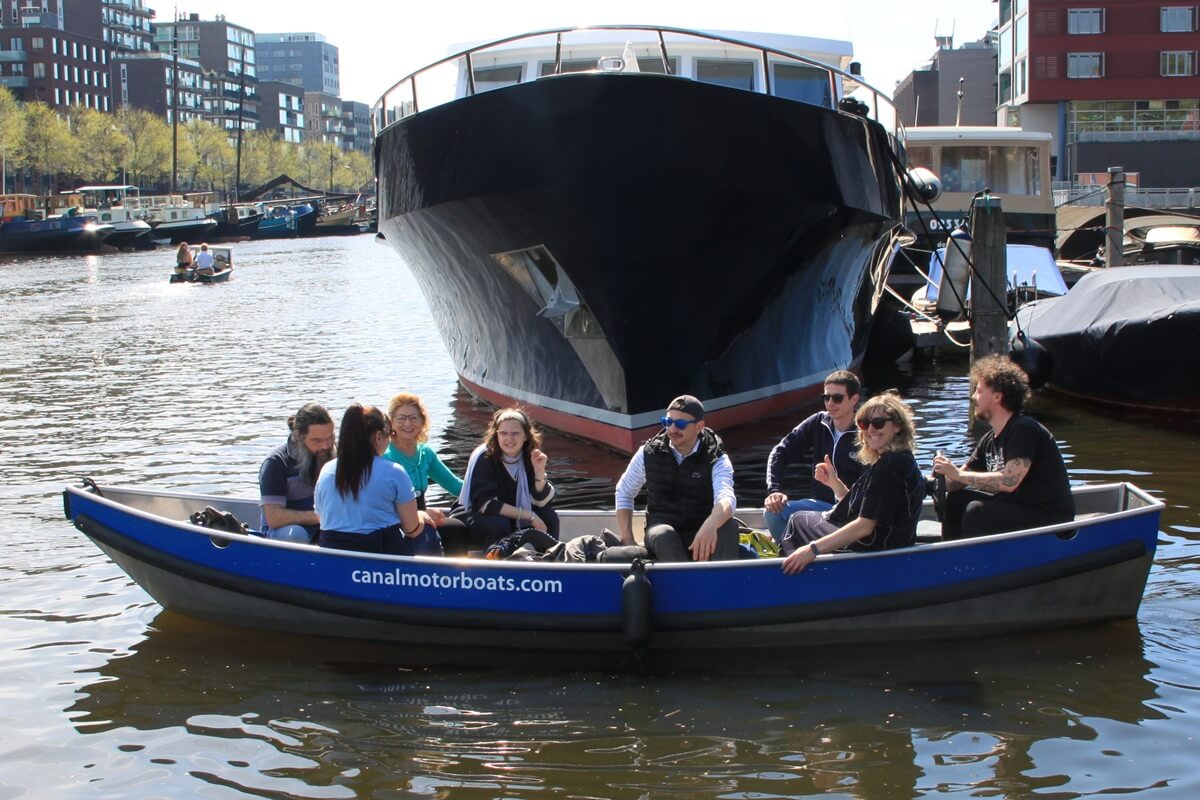 Canal Motorboats - rental boat Canal Motorboats - rental boat