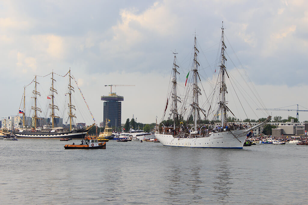 SAIL Amsterdam 2015 - Sail in parade - H Bos Flickr