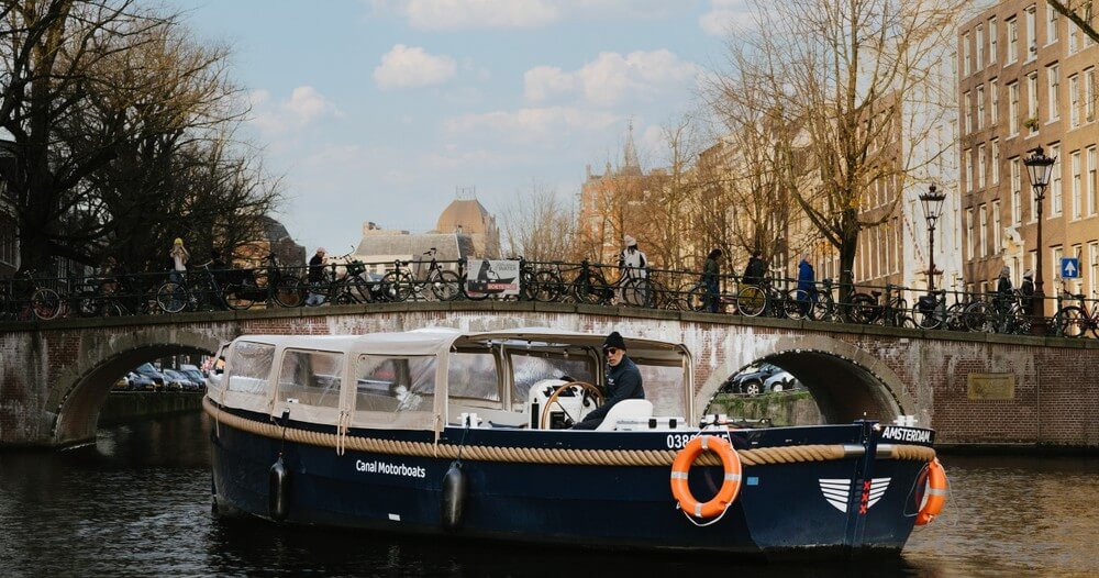 Canal Motorboats - private cruise