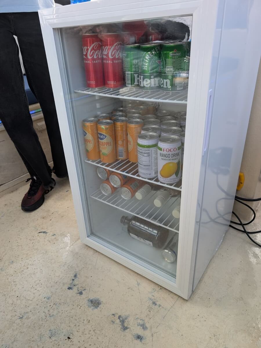 Cloud Boat fridge with cooled softdrinks and beer Cloud Boat fridge with cooled softdrinks and beer