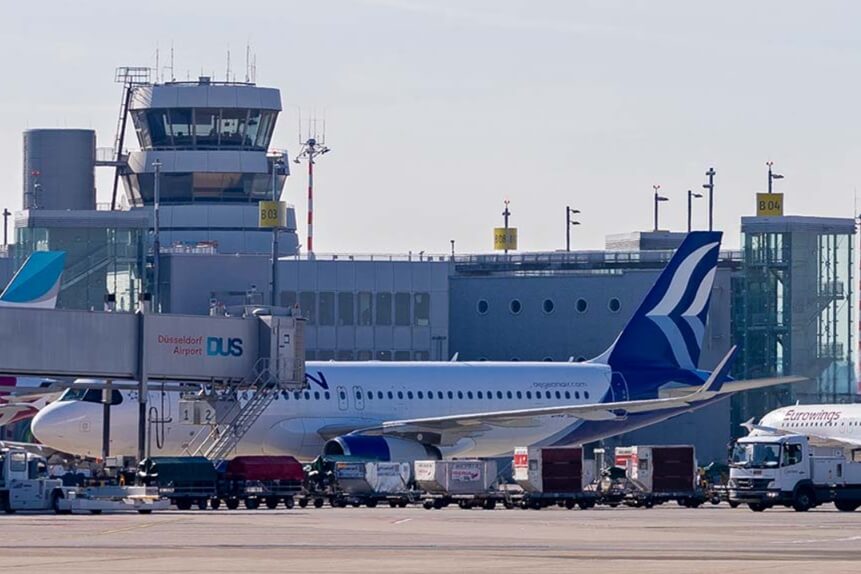 Düsseldorf Havalimanı DUS kapıları